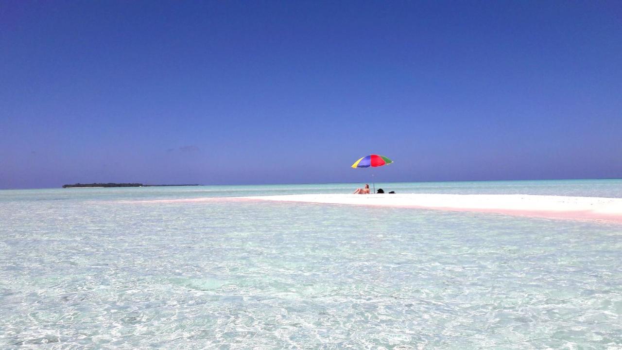 Island Life Maldives Retreat & Spa Magoodhoo Exterior photo